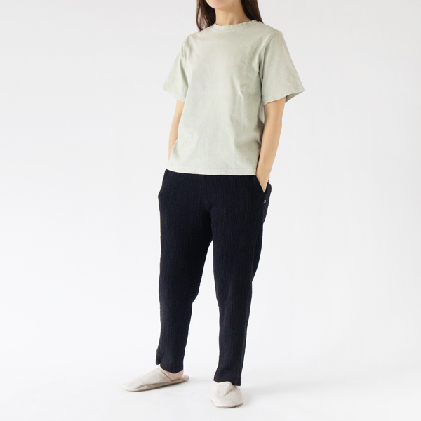 身長：162cm(漆黒色)