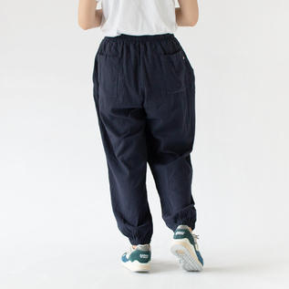身長:162cm(濃藍色) 身長:162cm(濃藍色)