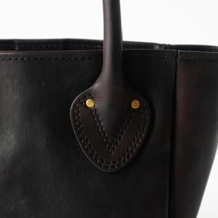 重厚感あるレザー(BLACK) 重厚感あるレザー(BLACK)
