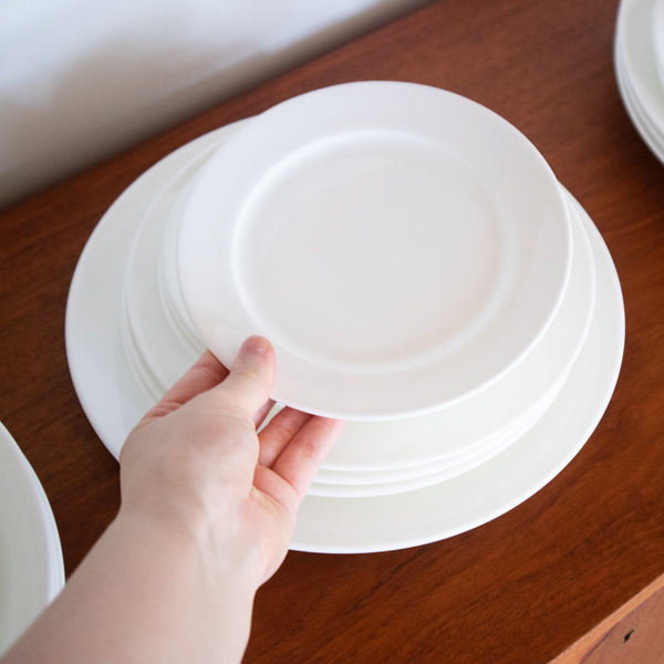 食器棚に収納しても美しく、統一感が出ます