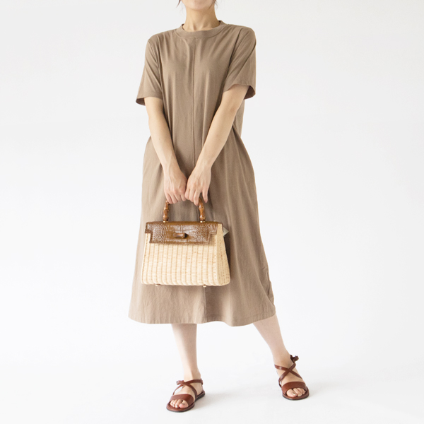 BEIGE・身長162cm