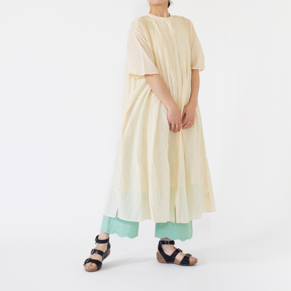 BEIGE、身長:162cm BEIGE、身長:162cm