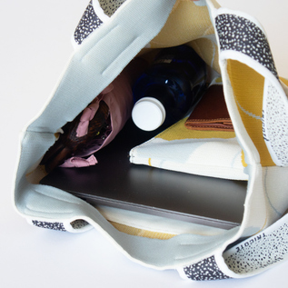 ニットトートバッグ 別注STONE／TRICOTE（トリコテ）｜愛着を持って