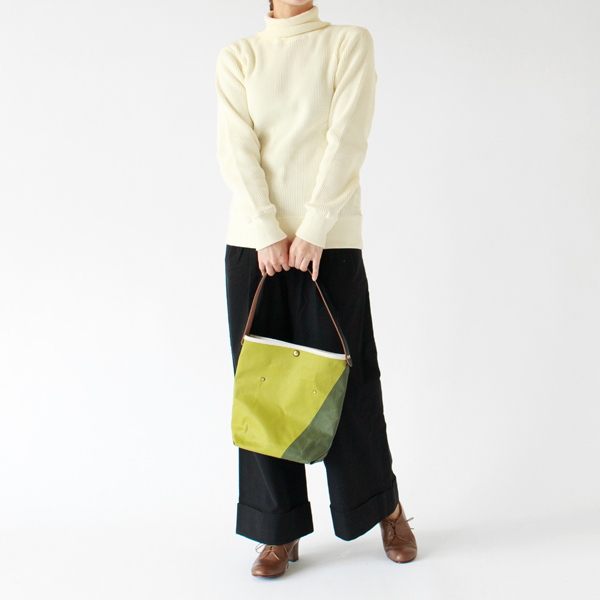 身長：162cm（OLIVE/PISTACHIO×BLACK）