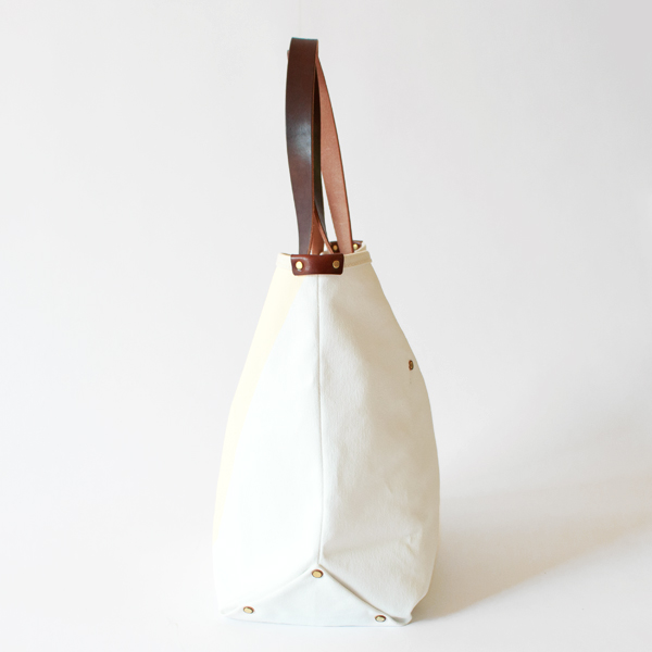トートバッグ(M) PINE 9号 SCCP002（MILK/WHITE×BROWN）