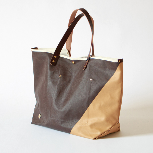 トートバッグ(L) PINE 9号 SCCP003（CHOCOLATE/CAFE AU LAIT×BROWN）
