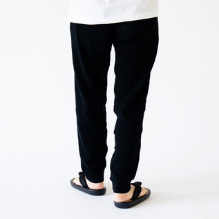 OJOJO 01 コルクサンダル／OJOJO NAITO（オジョジョナイトウ）｜愛着を