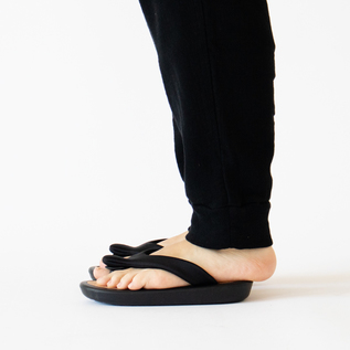 【ほぼ新品】 Bristol NAITO CoJOJO サンダル top.jpg