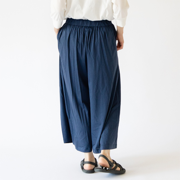 身長162cm・BLUE