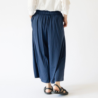 身長162cm・BLUE 身長162cm・BLUE