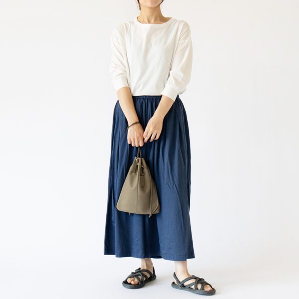 身長162cm・BLUE
