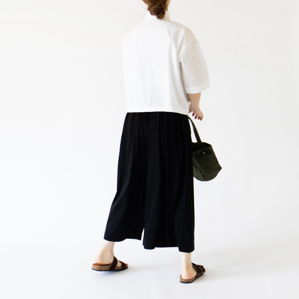 身長162cm・BLACK