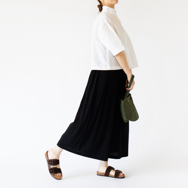 身長162cm・BLACK