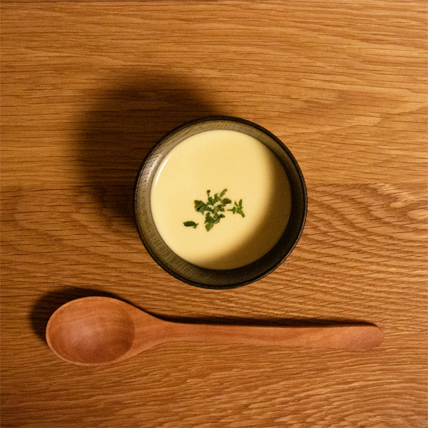 180ml入れても余裕のある容量（拭き漆/黒漆）