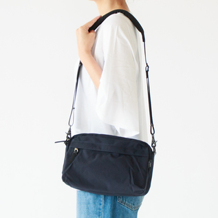 WEEKEND SHOULDER／STANDARD SUPPLY（スタンダードサプライ）｜愛着を