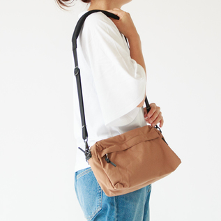 WEEKEND SHOULDER／STANDARD SUPPLY（スタンダードサプライ）｜愛着を