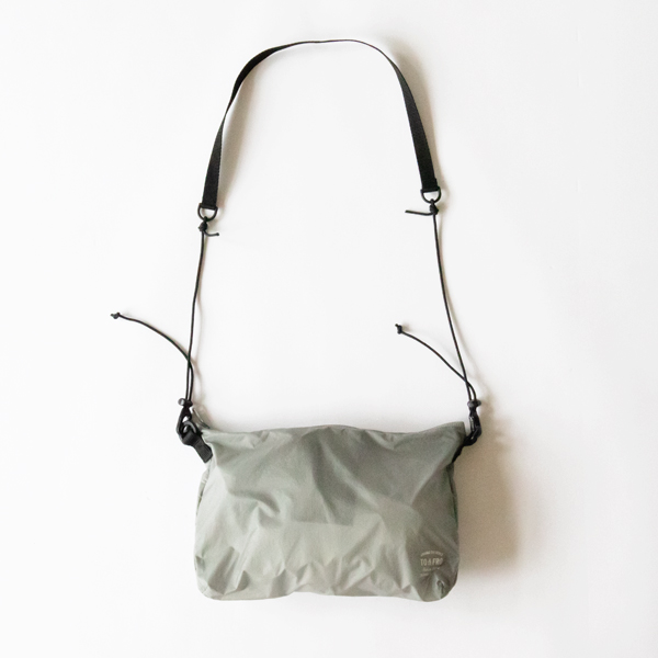 ショルダーバッグ ULTIMATE LIGHT MINI(GRAY)