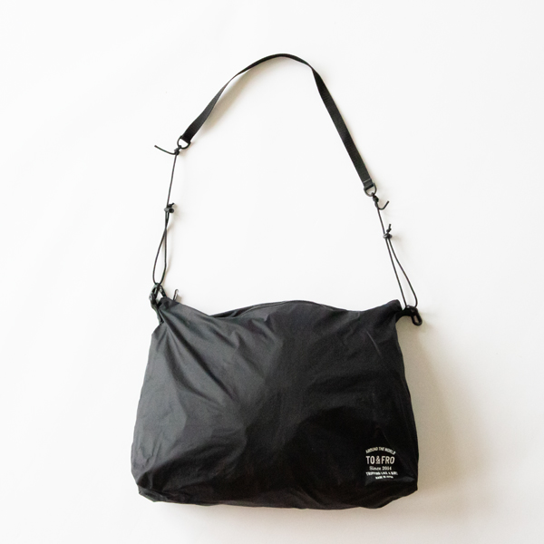 ショルダーバッグ ULTIMATE LIGHT(BLACK)