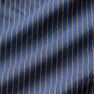 しっかり水を弾きます(NAVY) しっかり水を弾きます(NAVY)