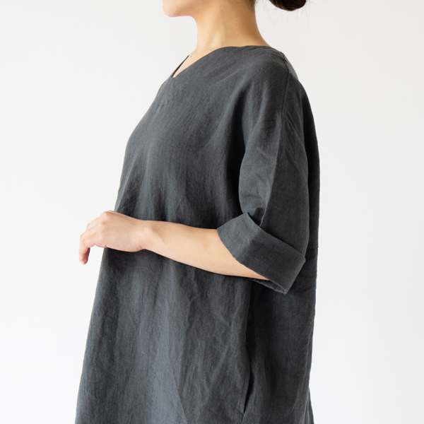 短すぎない5分丈(GREY・身長162cm)
