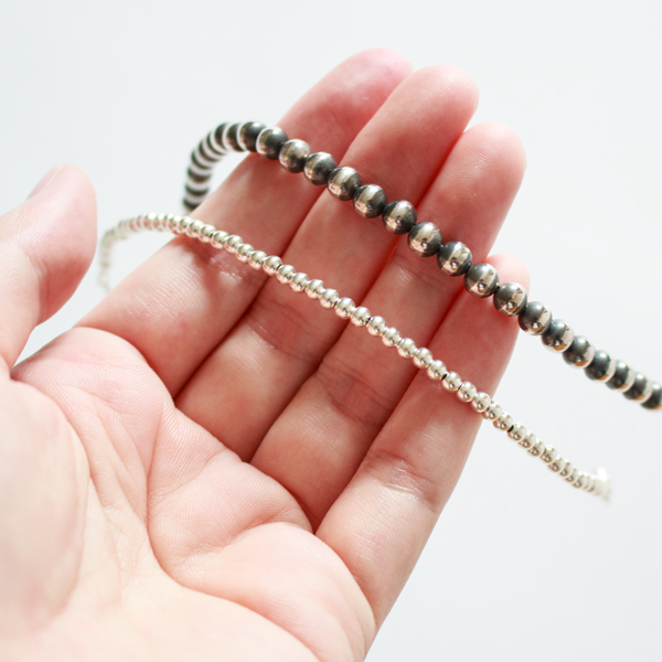 3mm/SHINYと5mm/OXIDIZEDの太さの違い