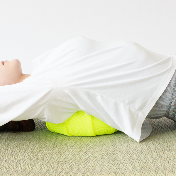 ストレッチにも最適なクッション性(※こちらは取り扱いのないカラーです)