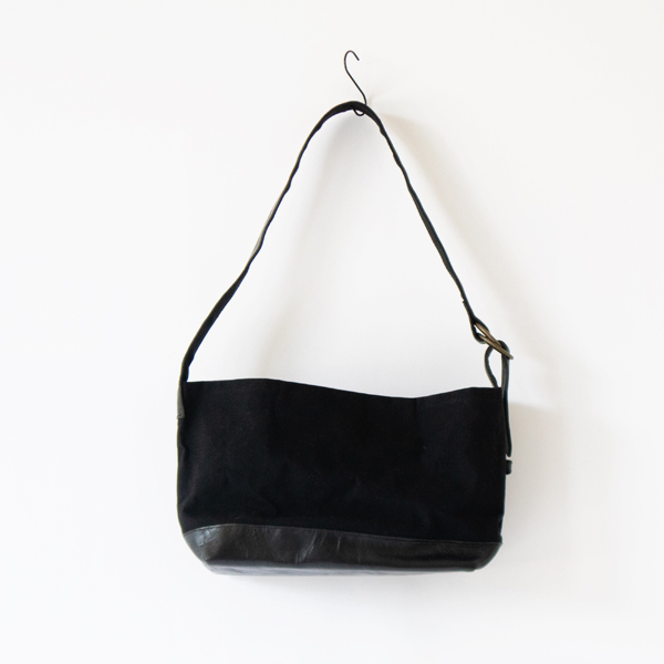 fabricaショルダーバッグ(BLACK)