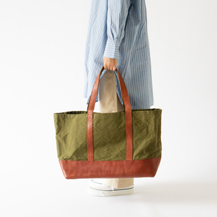 fabricaトートL 0001 khaki／6SHiKi（ロクシキ）｜愛着を持ってずっと