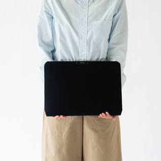 ペンギン　Bellroy ベルロイ PCケース14 ネイビー Laptop Sleeve PCケース／bellroy（ベルロイ）｜愛着を持ってずっと