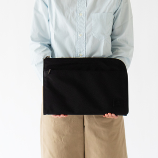 ナイロンツイル PCケース／GLENROYAL(グレンロイヤル)｜愛着を持って