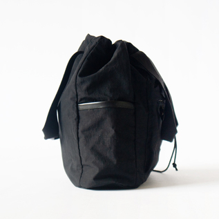 ナイロンタッサー ドローコードトートバッグ(BLACK) ナイロンタッサー ドローコードトートバッグ(BLACK)