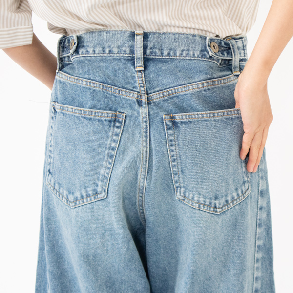 ハイウエストでヒップ回りを包み込みます(LID)