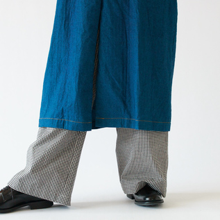 DARK BLUE(モデル身長:160cm) DARK BLUE(モデル身長:160cm)