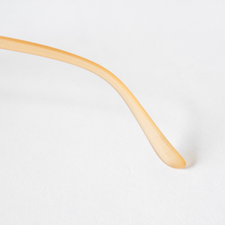 無駄を感じない洗練されたシェイプ(WALNUT) 無駄を感じない洗練されたシェイプ(WALNUT)