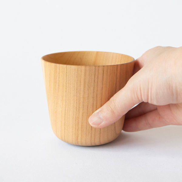 軽くて持ちやすい 軽くて持ちやすい