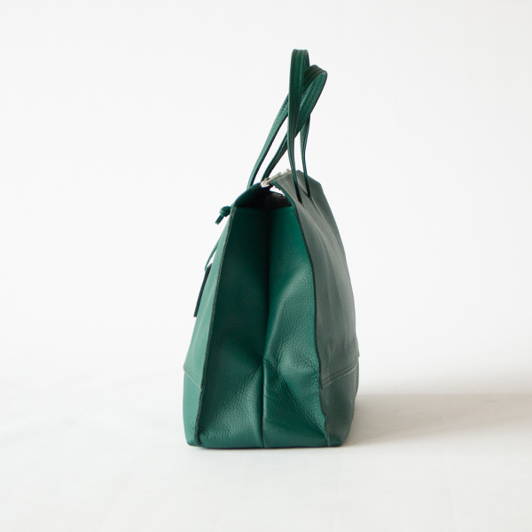 BOTTLE GREEN