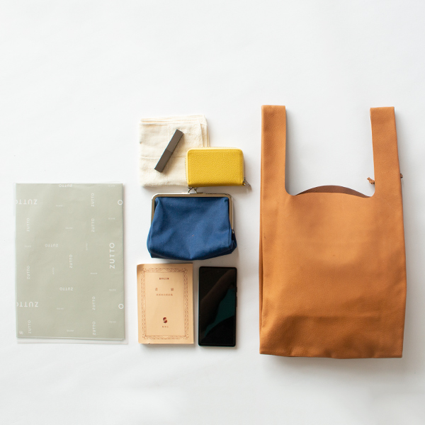 A4も入るので、持ち物が多めという方にもおすすめ(CAMEL)
