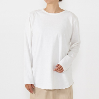 身長:160cm(クルーネック/WHITE(L)) 身長:160cm(クルーネック/WHITE(L))
