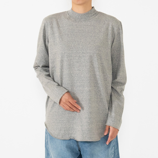 身長:160cm(モックネック/TOP GREY(L)) 身長:160cm(モックネック/TOP GREY(L))