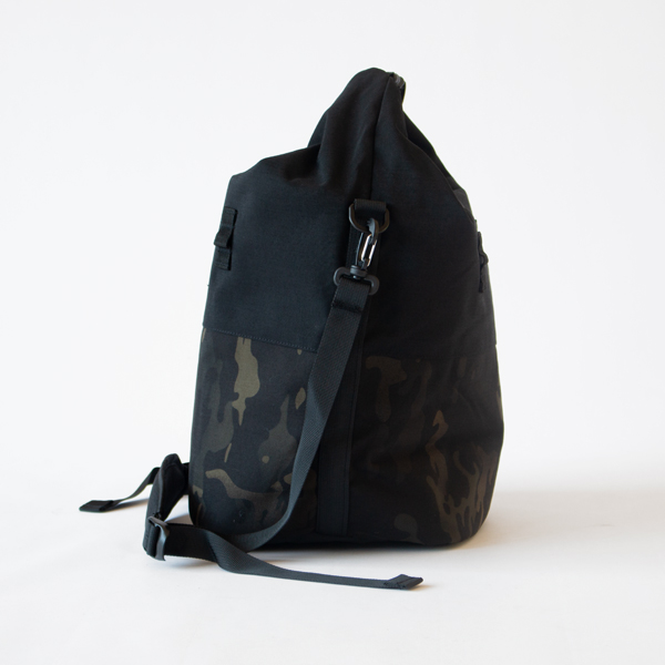 クーラーパック SUPER HYAD 20 Black
