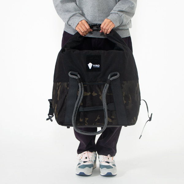 モデル身長160cm（Black）