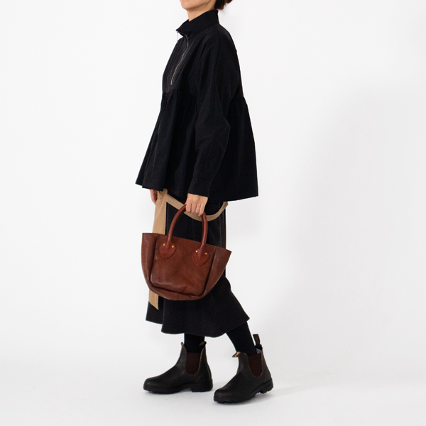身長160cm・BLACK