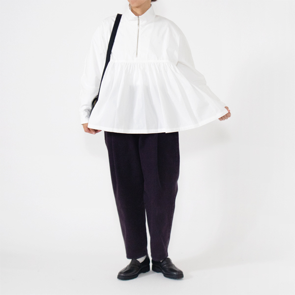 身長160cm・WHITE