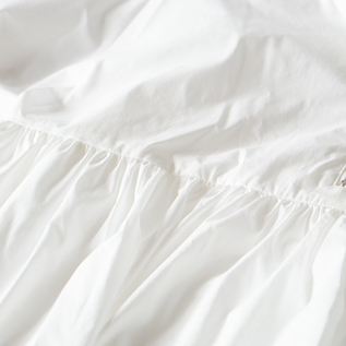 ギャザーたっぷり(WHITE)