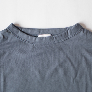 微妙な立ち上がりのボトルネック(STORM GRAY) 微妙な立ち上がりのボトルネック(STORM GRAY)