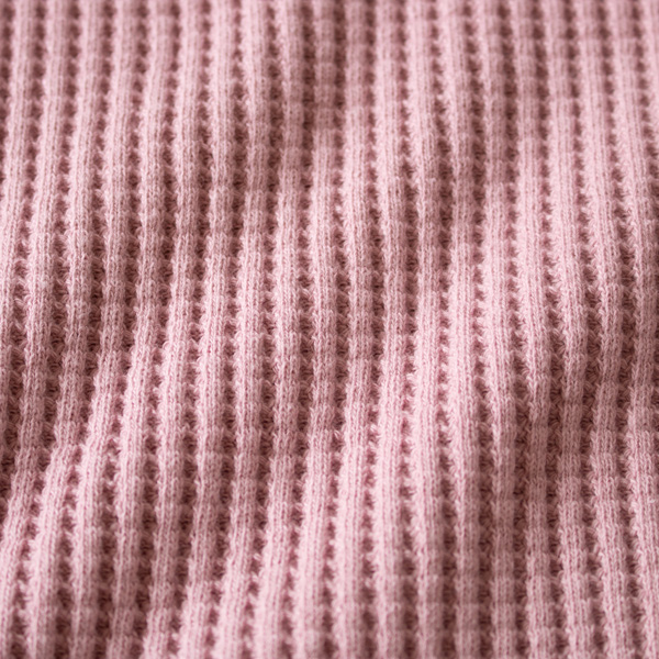 甘くなりすぎない、くすみピンク(Smoky Pink)