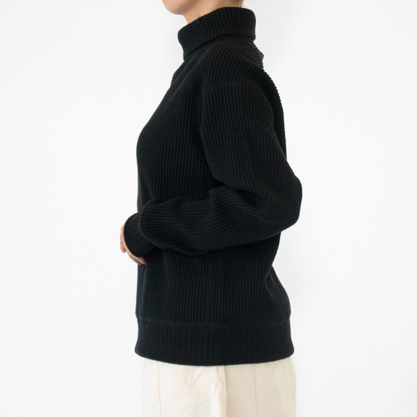 身長：160cm(Black/S)