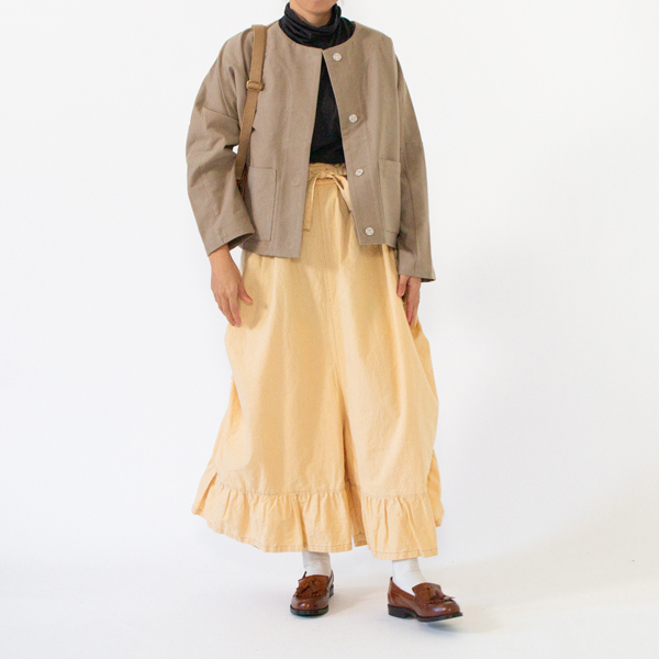 身長160cm・ANTIQUE BEIGE