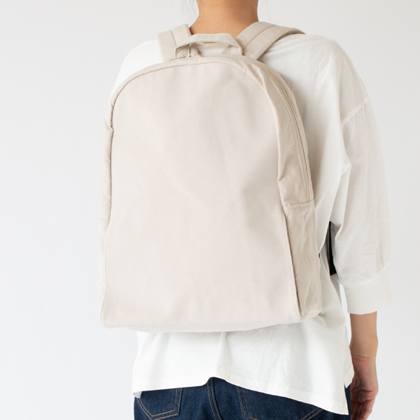 灰白・身長160cm