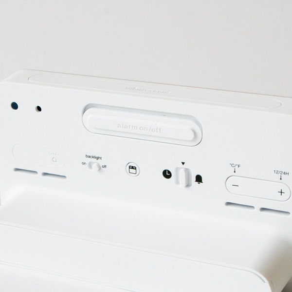 裏面の設定は一目でわかりやすいデザイン(BC10W)